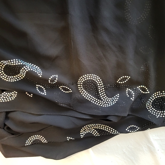 NEW Sohaye Black Scarf / Shawl with Rhinestone Paisley - Picture 5 of 5